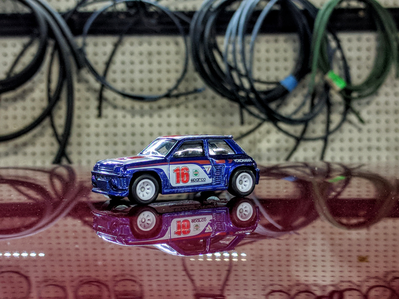 Illustration for article titled French Friday: Just one turbo?